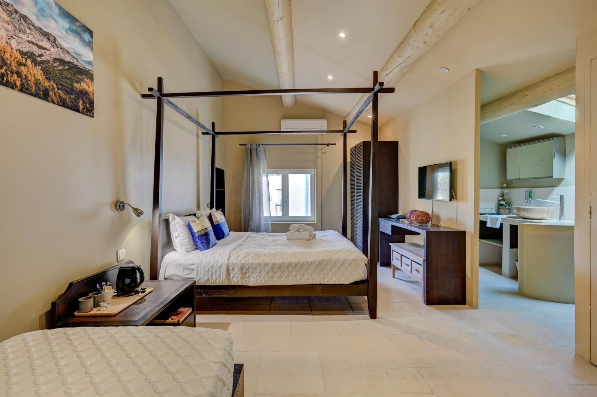 Hostellerie Le Paradou Lourmarin Εξωτερικό φωτογραφία