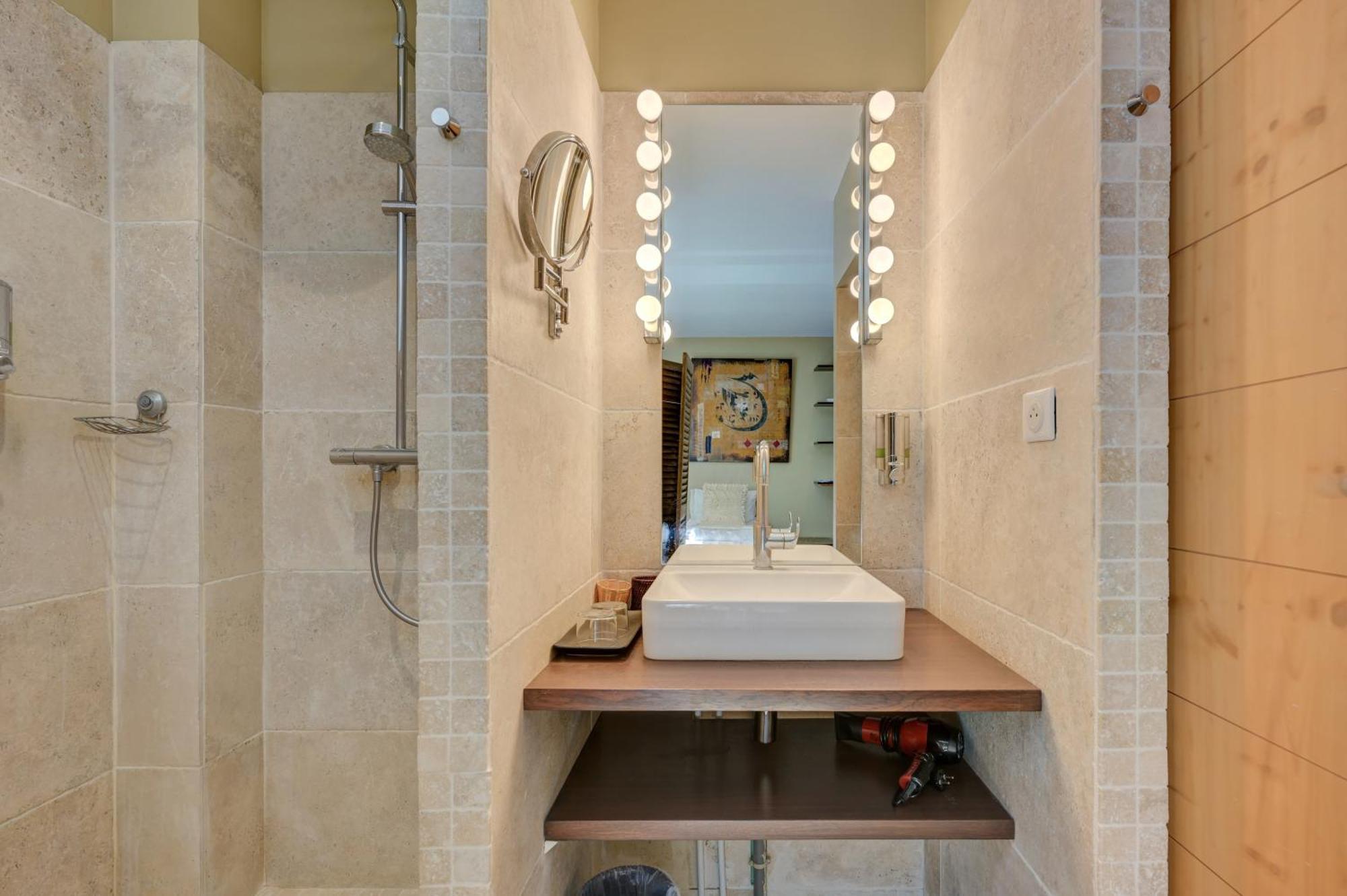 Hostellerie Le Paradou Lourmarin Εξωτερικό φωτογραφία