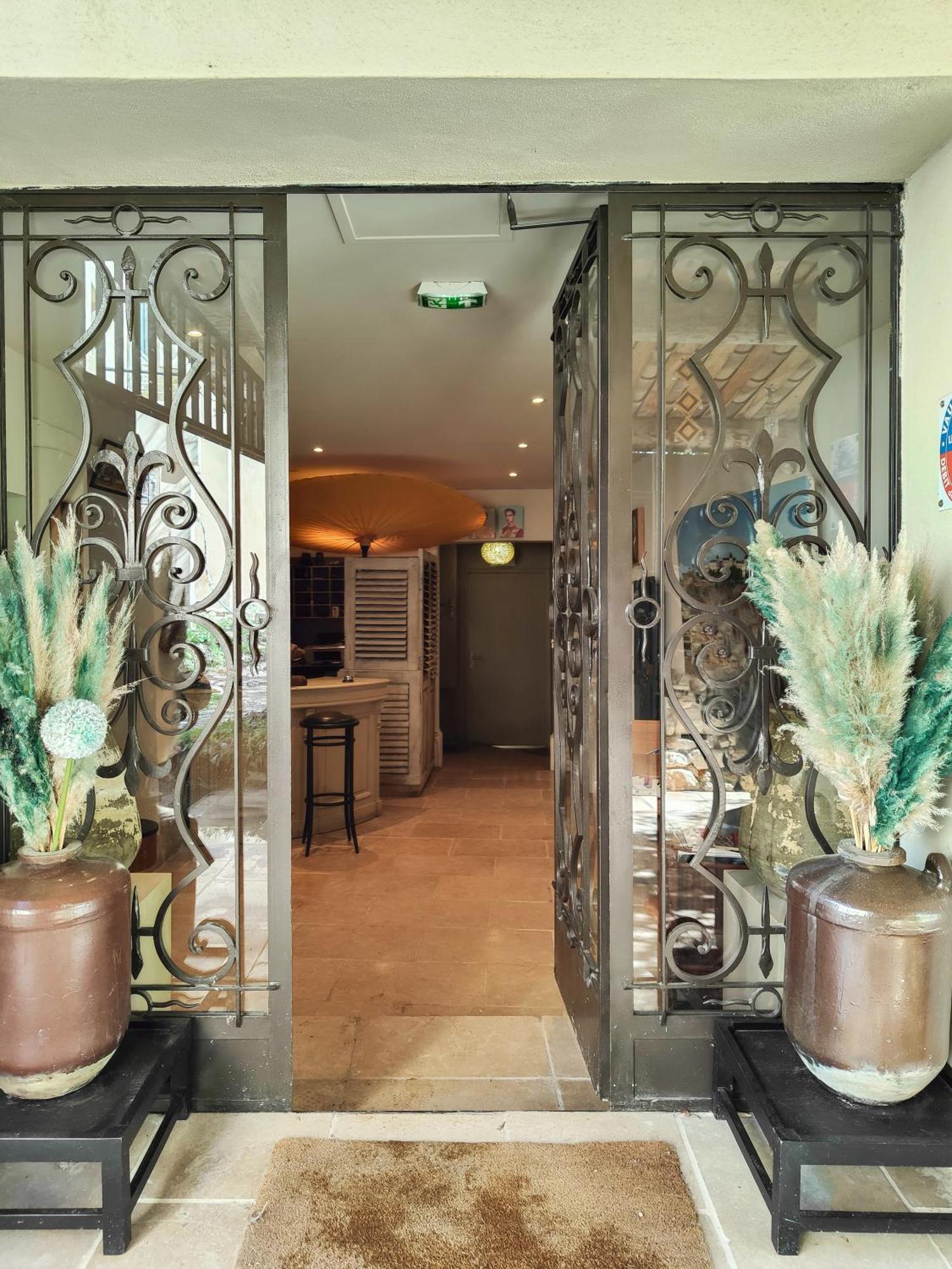 Hostellerie Le Paradou Lourmarin Εξωτερικό φωτογραφία